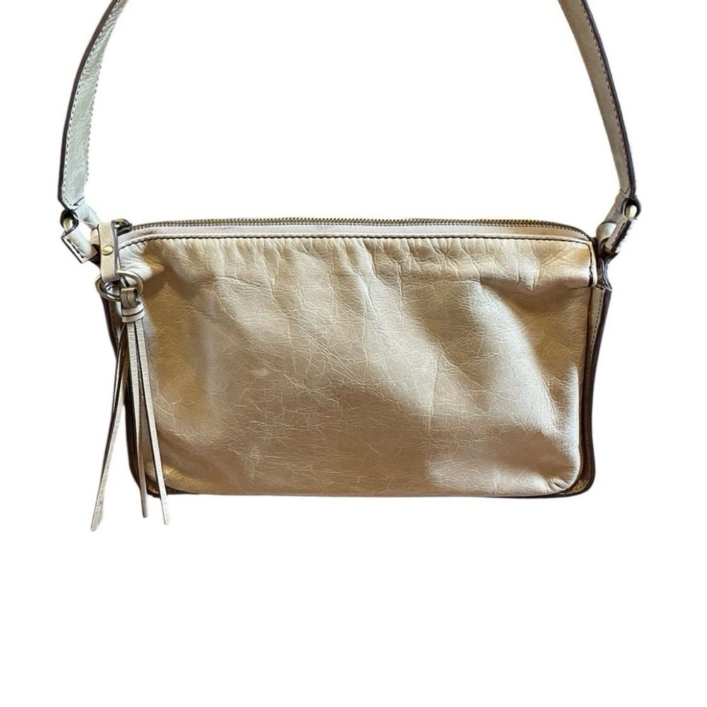 Hobo‎ International brand handbag